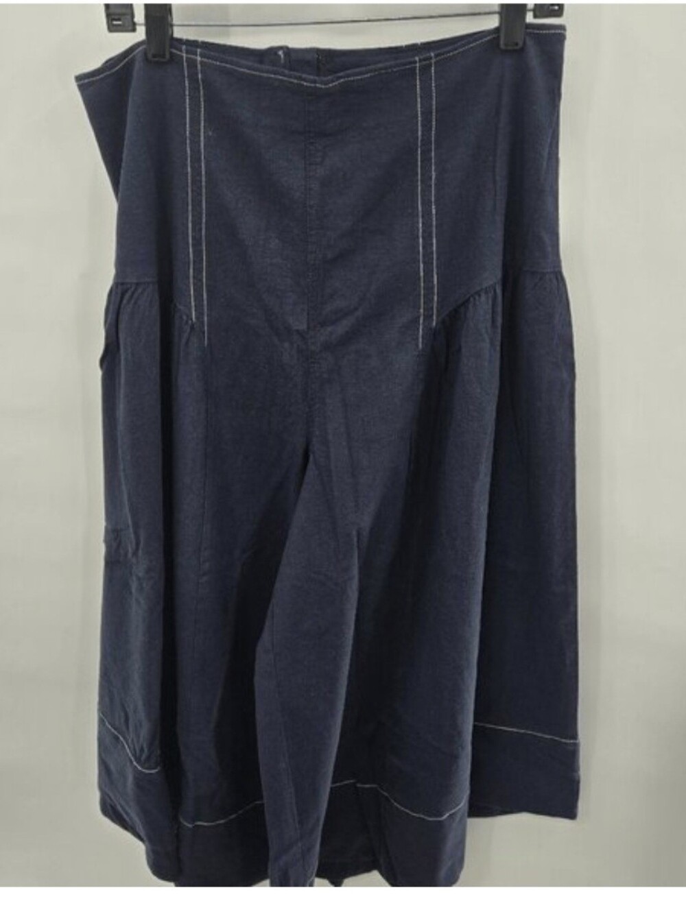 Anthropologie Navy Wide-Leg Cropped Pants with Contrast Stitching - Picture 2 of 10